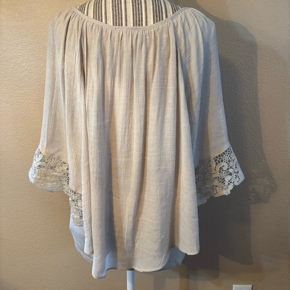 Sale! I.N. Studio Tunic Top L Light Beige Cream layered Tank Lace Eyelets Blouse - Picture 7 of 14